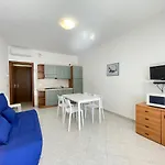 Villa Daniela Carraro Immobiliare - Family Apartments