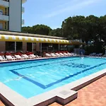 Villa Daniela - Carraro Immobiliare - Family Apartments